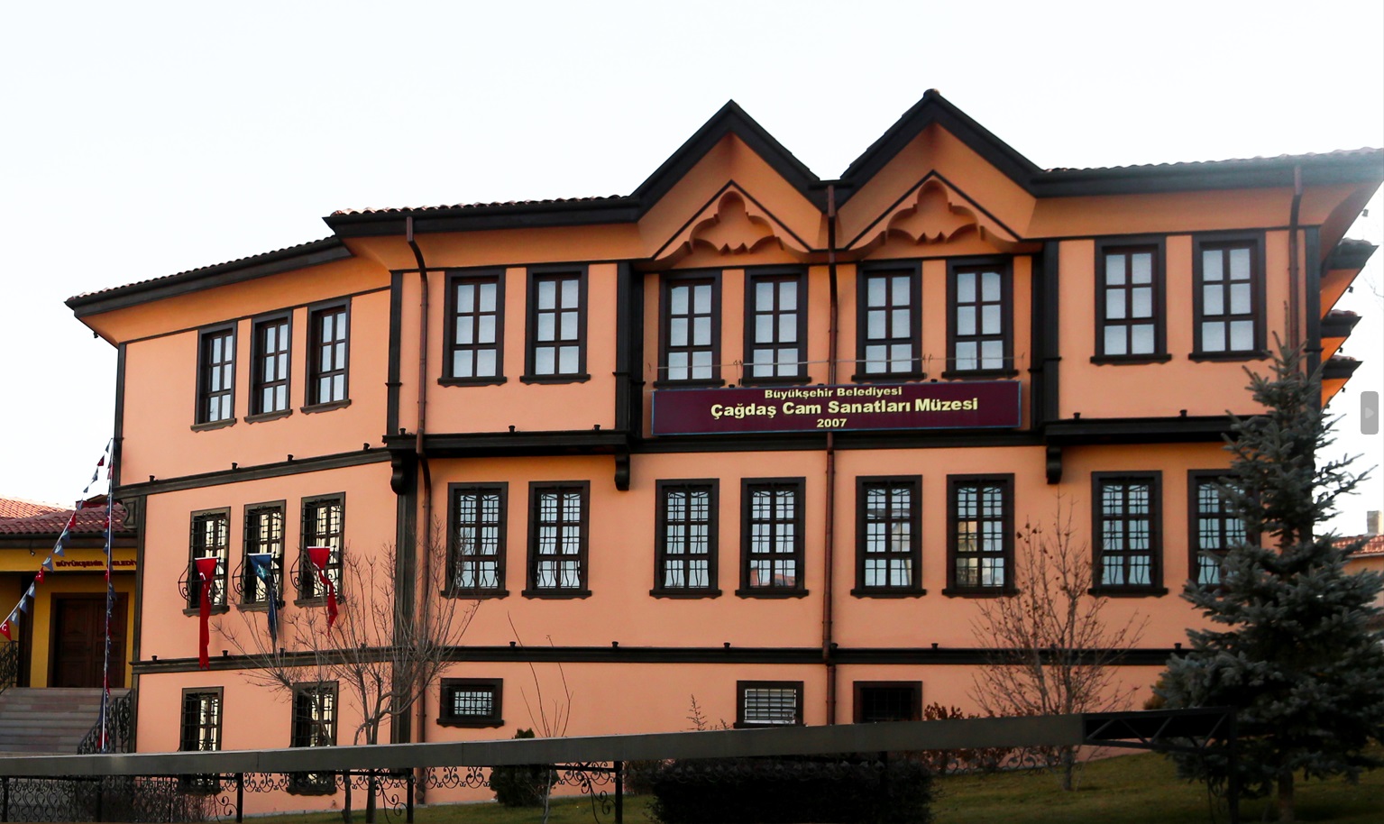 Çağdaş Cam Sanatları Müzesi ve Kent Belleği Müzesi